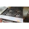 Image 2 : Wolf 4-Burner Range/Oven (3 ft x 38" x 3 ft)