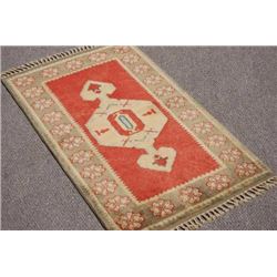 BEAUTIFUL HAND MADE TURKISH KONYA RUG