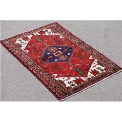 FINELY CONTRASTED HAND WOVEN PERSIAN HAMEDAN RUG