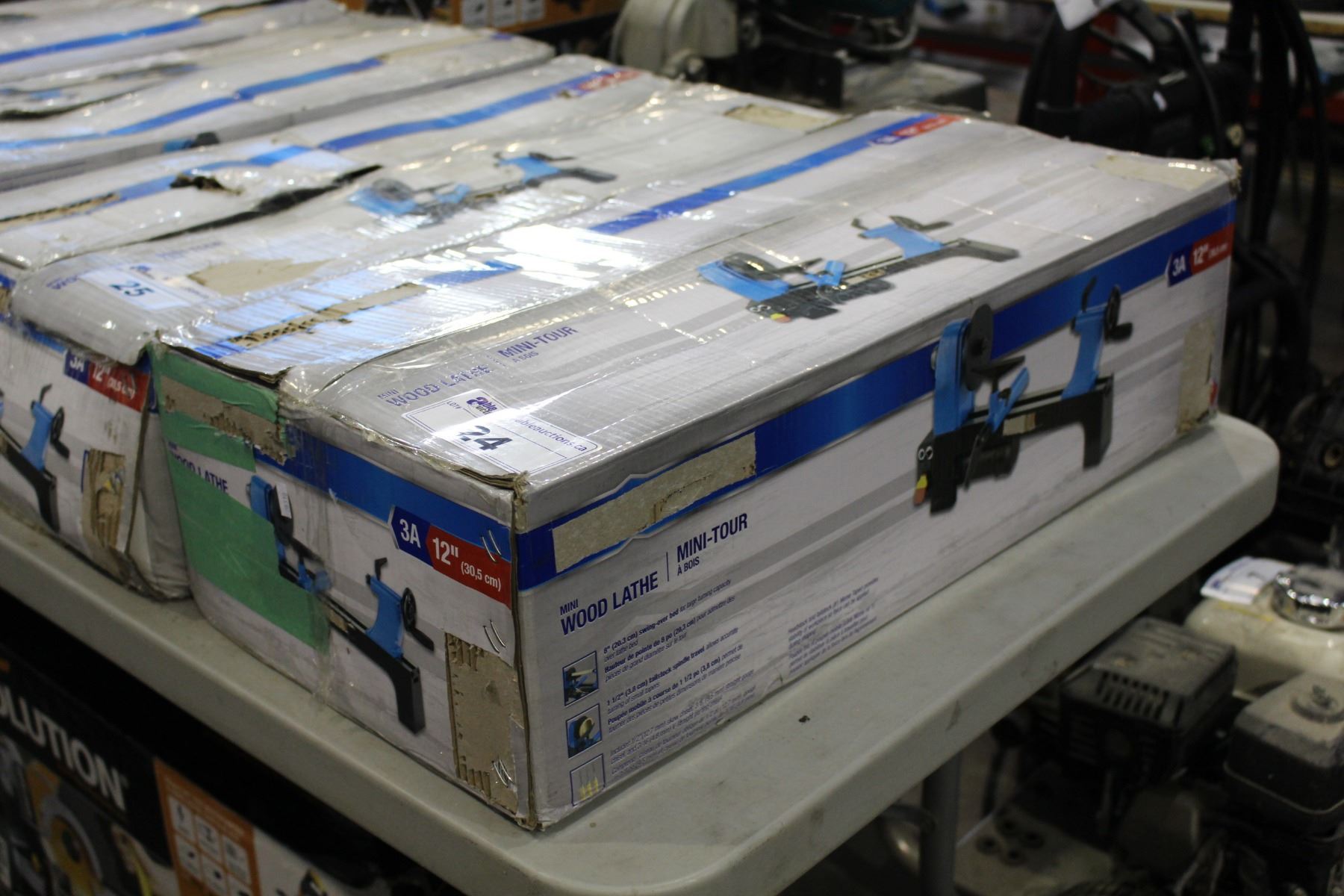 MINI WOOD LATHE - Able Auctions MINI WOOD LATHE - Able Auctions