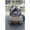 Image 1 : 4' X 4' TIMBERWOLF QUAD - FOR PARTS OR REPAIR