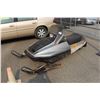 Image 2 : SNOW MOBILE