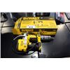Image 1 : DEWALT CORDLESS GREASE GUN