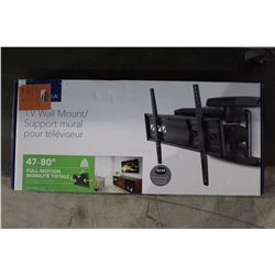 INSIGNIA FULL MOTION 47" - 80" TV WALL MOUNT