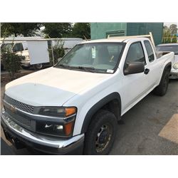 2004 CHEVROLET COLORADO, 2 DOOR PICKUP, WHITE, 3.5L, VIN#1GCDT196X48203538, GAS, 168,318KMS,
