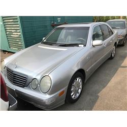 2001 MERCEDES E320W, GREY, 4 DOOR SEDAN, GAS, AUTOMATIC, VIN#WDBJF65J41B194205, 196,538KMS