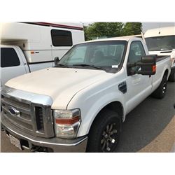2008 FORD F250, SUPERDUTY, WHITE, GAS, AUTOMATIC, 258,432KMS ***NO 4WD***