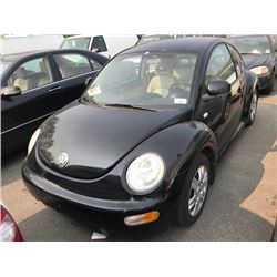 2000 VOLKSWAGEN BEETLE, BLACK, 4 DOOR SEDAN, VIN #3VWCA21C9YM406301, GAS, MANUAL,