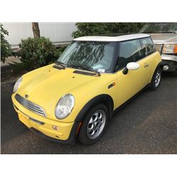2003 MINI COOPER HATCHBACK, YELLOW, GAS, MANUAL, VIN#WMWRC33413TC44581, 235,334KMS,