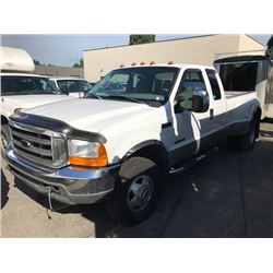 2000 FORD F350, WHITE, AUTOMATIC, DIESEL, VIN#1FTWX33F1YEB11534, 265,867KMS, RD,CD,PW,CC,TH,4W,
