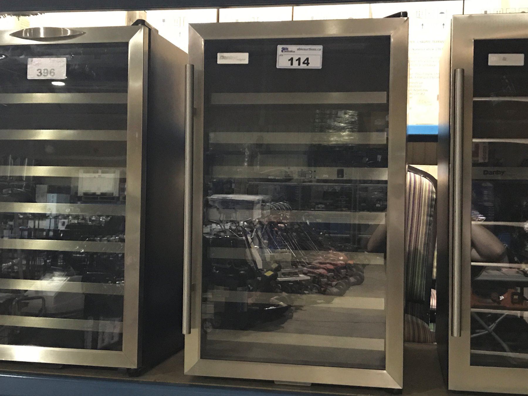 DANBY STAINLESS STEEL GLASS FRONT WINE COOLER