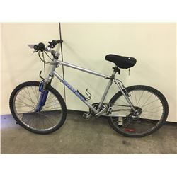 GREY ROCKY MOUNTAIN FRONT SUSPENSION MOUNTAIN BIKE