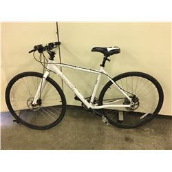 WHITE BRODIE DYNAMO HYBRID ROAD BIKE WITH FRONT AND REAR DISK BRAKES