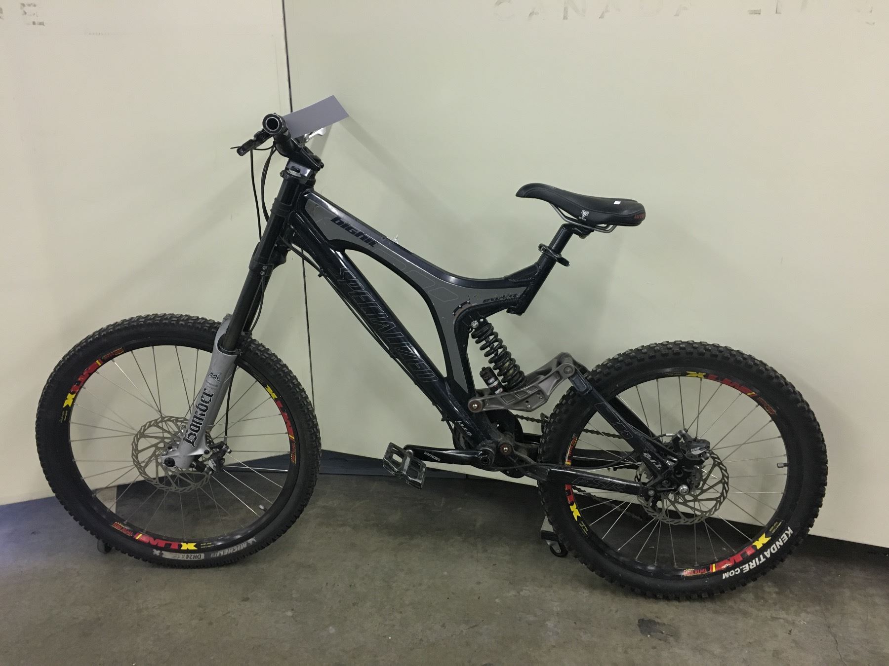 BLACK SPECIALIZED BIGHIT EXPERT FULL SUSPENSION DOWNHILL MOUNTAIN BIKE ...