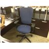 Image 2 : BLUE MULTI LEVER TASK CHAIR
