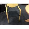 Image 2 : BLACK MAPLE FRAME STACKING CLIENT CHAIR