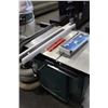 Image 2 : COMMERCIAL GRIZZLY TABLE SAW