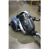 Image 2 : SAMSUNG CANISTER VACUUM