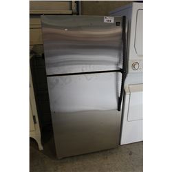 STAINLESS STEEL 2 DOOR FRIDGE