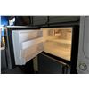 Image 2 : STAINLESS STEEL 2 DOOR FRIDGE