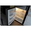 Image 3 : STAINLESS STEEL 2 DOOR FRIDGE