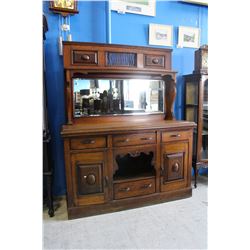 BEAUTIFUL ANTIQUE OAK SIDEBOARD WITH MIRRORED BACKSPLASH