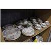 Image 2 : ROYAL ALBERT BONE CHINA SILVER MAPLE