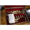 Image 3 : PAIR OF FLATWARE SETS IN BOXES