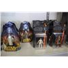 Image 2 : 19 STAR WARS ACTION FIGURES IN CASE