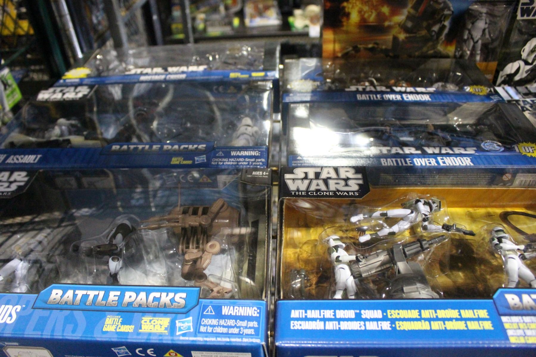 Star Wars Action Figures Shelf Lot