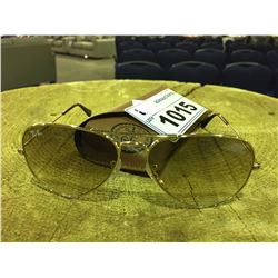 PAIR OF RAY BAN SUN GLASSES WITH CASE