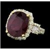 Image 2 : 14KT Yellow Gold 10.24ct Ruby and Diamond Ring