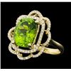 Image 2 : 14KT Yellow Gold 5.49ct Peridot and Diamond Ring