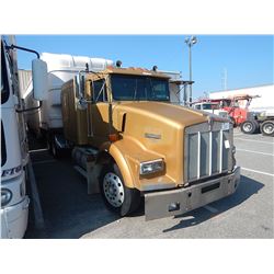 1990 KENWORTH T800 TRUCK TRACTOR VIN/SN:1XKDDR9X0LS534512 T/A, DETROIT DIESEL SERIES 60 ENGINE, 9 SP