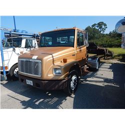 2000 FREIGHTLINER F60 TRUCK TRACTOR VIN/SN:1FV3GJAC9YHG70299 S/A, CAT 3126 ENGINE, A/T, 15K REARS, 8