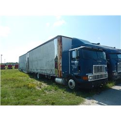 1999 INTERNATIONAL 9800 CAR CARRIER TRUCK VIN/SN:1HSRUAMR2XH212377 T/A, DETROIT DIESEL ENGINE, 13 SP