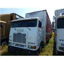 1998 FREIGHTLINER FLB CAR CARRIER TRUCK VIN/SN:1FVXBWEB4WL893971 CAB OVER, T/A, DETROIT DIESEL ENGIN