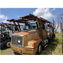 1995 VOLVO/WHITEGMC WIA64T CAR CARRIER TRUCK VIN/SN:4V2WDBCG4SN687702 T/A, 375 HP CAT 3406 ENGINE, 1