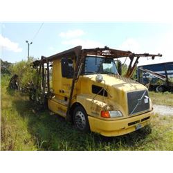 1999 VOLVO 64T CAR CARRIER TRUCK VIN/SN:4VG7DBCJ3XN771740 T/A, CAT 3406E 475HP ENGINE, 9 SPD TRANS, 
