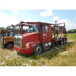 1998 VOLVO/WHITEGMC WIA64T CAR CARRIER TRUCK VIN/SN:4VHWDBGH2WN748608 T/A, 425 HP VOLVO D12 ENGINE, 