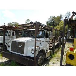 1997 VOLVO WAH64 CAR CARRIER TRUCK VIN/SN:4VHPCAPF1VN737890 T/A, CUMMINS MII PLUS 370HP ENGINE, 10 S