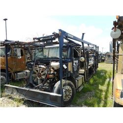 2001 VOLVO WAH64 CAR CARRIER TRUCK VIN/SN:4V5PC8UF31N259881 T/A, CUMMINS ISM 370HP ENGINE, 40K REARS