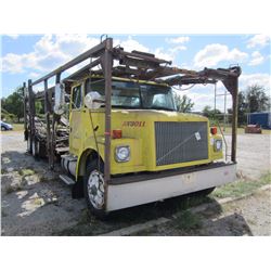 1992 VOLVO CAR CARRIER TRUCK VIN/SN:4V2PCBRE4NN643782 T/A, DETROIT ENGINE, 7 SPEED TRANS, 12K FRONT,
