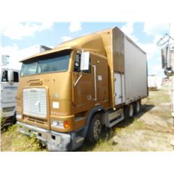 1999 FREIGHTLINER FLB CAR CARRIER TRUCK VIN/SN:1FUYBSEB7XLA90304 CAB-OVER, T/A, DIESEL ENGINE, 10 SP