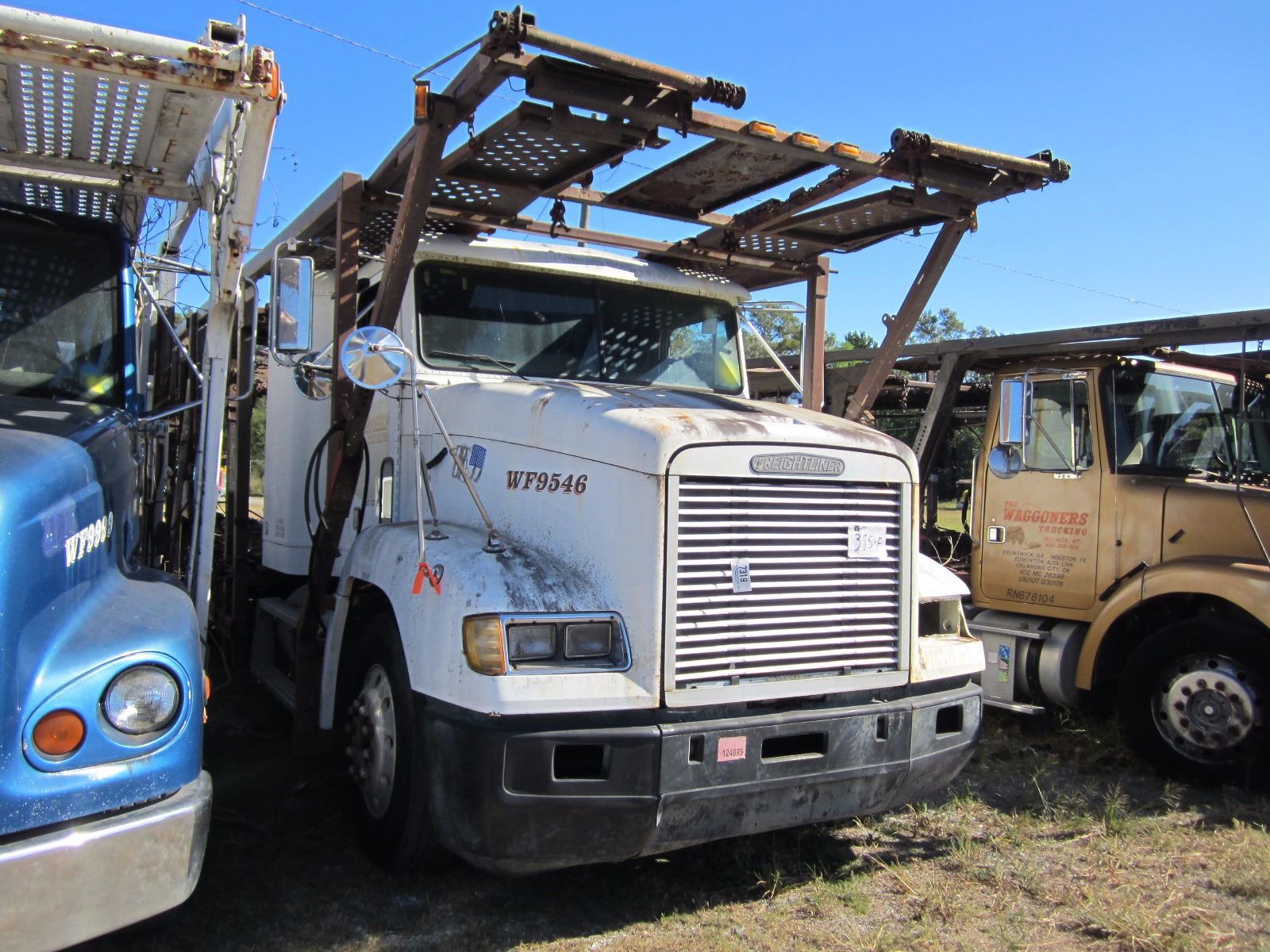 1995 FREIGHTLINER TK CAR CARRIER TRUCK VIN SN 1FUY3EDB4SP663464 T A 1995-freightliner-tk-car-carrier-truck-vin-sn-1fuy3edb4sp663464-t-a