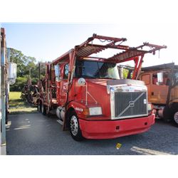 1998 VOLVO WIA64T CAR CARRIER TRUCK VIN/SN:4VHWDBGH4WN748559 T/A, VOLVO D12 425HP ENGINE, 10 SPD TRA