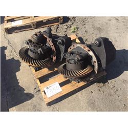 - (2) REAR END GEARS