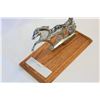 Image 2 : HORSE HOOD ORNAMENT
