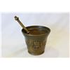 Image 1 : HEAVY BRASS MORTAR AND PESTLE