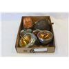 Image 1 : TRAY OF VINTAGE VEHICLE LIGHTS